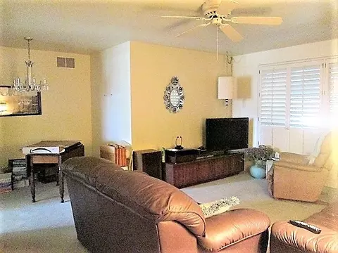 372 E 30 St, Yuma, AZ 85364 photo 4
