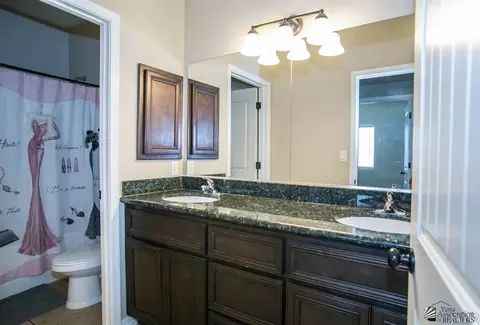 194 E 13 Pl, Somerton, AZ 85350 photo 9
