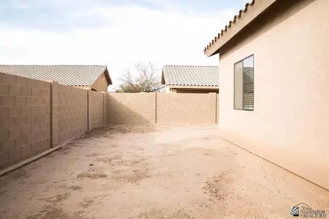 194 E 13 Pl, Somerton, AZ 85350 photo 11