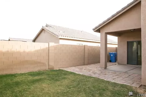 194 E 13 Pl, Somerton, AZ 85350 photo 12