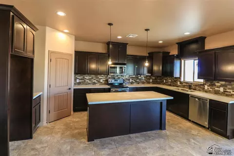 8573 E 35 St, Yuma, AZ 85365 photo 8