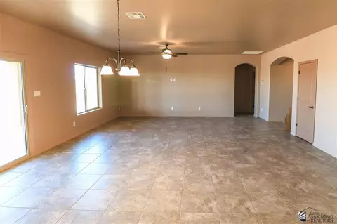 8573 E 35 St, Yuma, AZ 85365 photo 6