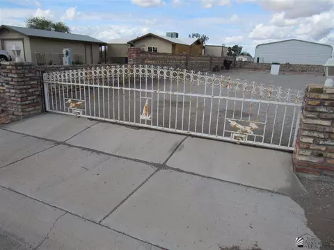 12698 E 46 St, Yuma, AZ 85367 photo 2