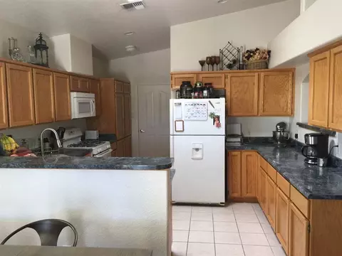 10594 E 39 Pl, Yuma, AZ 85365 photo 6