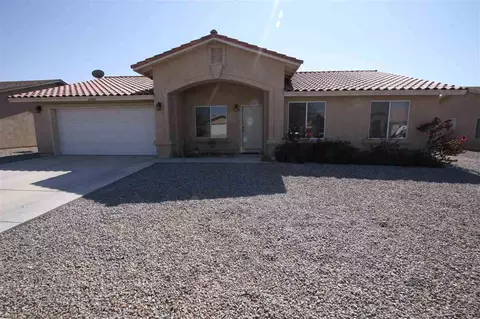 6375 E 45 St, Yuma, AZ 85365 photo 2