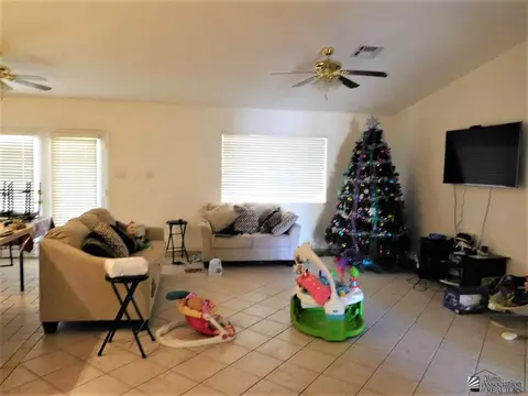 10123 E 37 St, Yuma, AZ 85365 photo 2