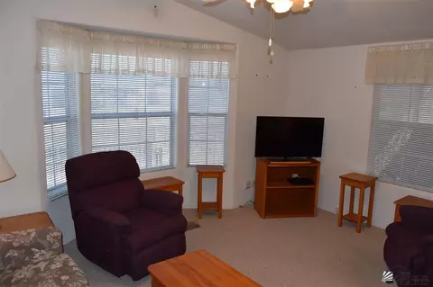12613 E 45 St, Yuma, AZ 85367 photo 5