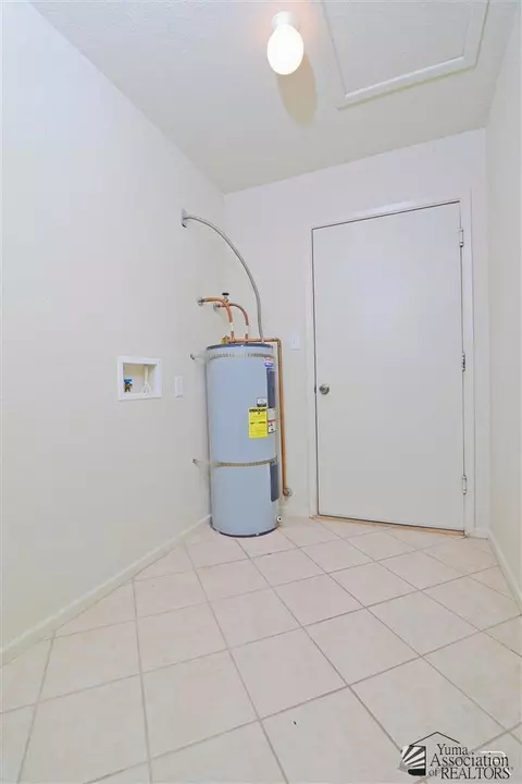8701 E 38 Pl, Yuma, AZ 85365 photo 12