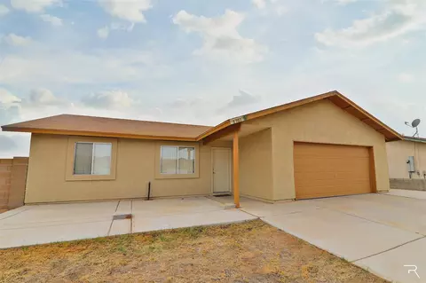 8701 E 38 Pl, Yuma, AZ 85365 photo 3