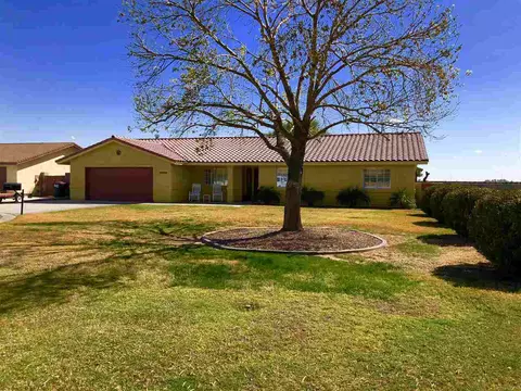3413 E Seca Ln, Yuma, AZ 85365 photo 2