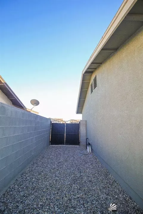 8558 E 38 Ln, Yuma, AZ 85365 photo 15