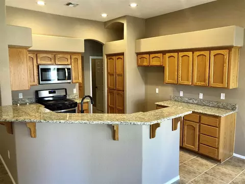 10548 E 37 Pl, Yuma, AZ 85365 photo 2