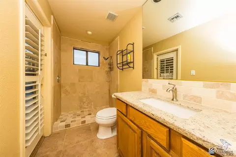 6331 E Crabtree Pl, Yuma, AZ 85365 photo 13