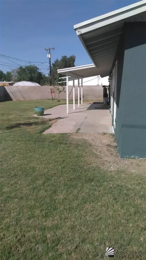 244 E Mesquite, Yuma, AZ 85364 photo 12