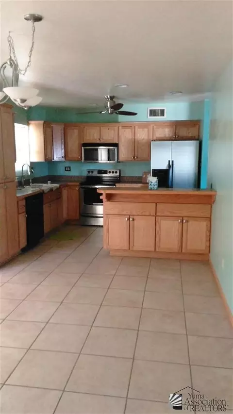 244 E Mesquite, Yuma, AZ 85364 photo 6