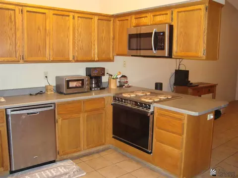 2261 E 27 Ln, Yuma, AZ 85365 photo 3