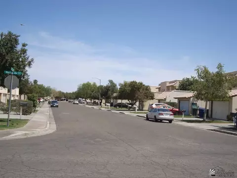 2261 E 27 Ln, Yuma, AZ 85365 photo 14