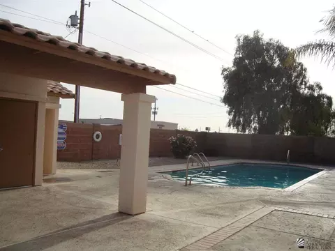 2261 E 27 Ln, Yuma, AZ 85365 photo 13