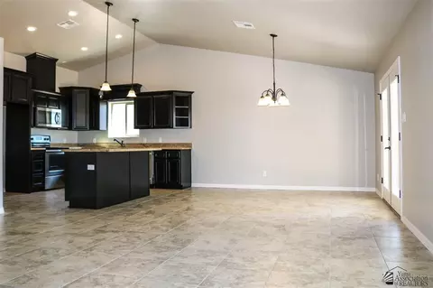 8641 E 35 Pl, Yuma, AZ 85365 photo 5