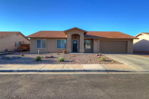 11328 E 24 Pl, Yuma, AZ 85367 photo 2