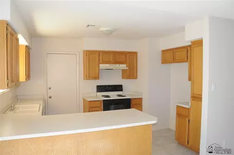 8940 E 38 Ln, Yuma, AZ 85365 photo 2
