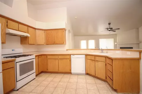 10402 E 38 Pl, Yuma, AZ 85365 photo 4