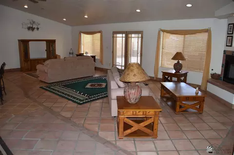 10713 E 37 St, Yuma, AZ 85365 photo 3