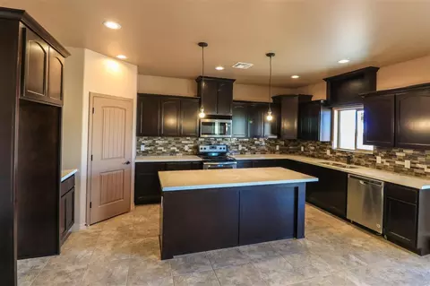 8587 E 35 St, Yuma, AZ 85365 photo 8