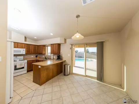 6570 E 33 St, Yuma, AZ 85365 photo 5