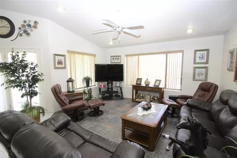 10243 S Fairway Loop, Yuma, AZ 85367 photo 9