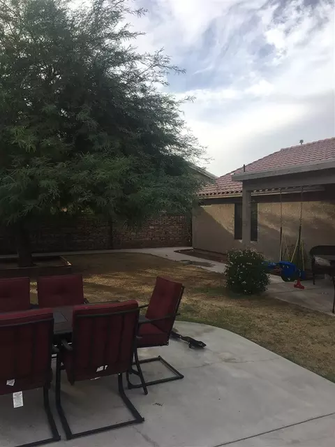 10163 E 37 St, Yuma, AZ 85365 photo 2
