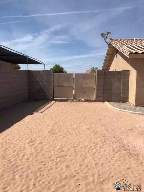 8793 E 24 Pl, Yuma, AZ 85365 photo 12