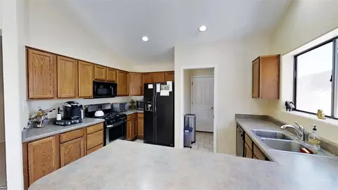 10317 S Fairway Ct, Yuma, AZ 85367 photo 6