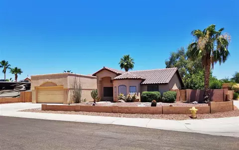 10317 S Fairway Ct, Yuma, AZ 85367 photo 1