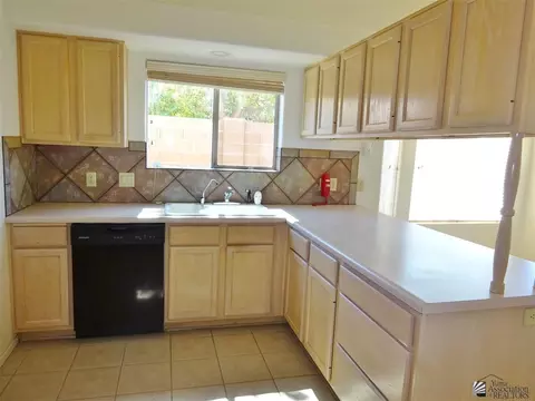 7831 E 26 St, Yuma, AZ 85365 photo 9