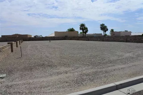 14635 E 52 St, Yuma, AZ 85367 photo 2