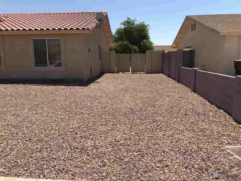 6293 E 43 St, Yuma, AZ 85365 photo 2