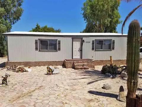 13330 E 44 Dr, Yuma, AZ 85367 photo 2