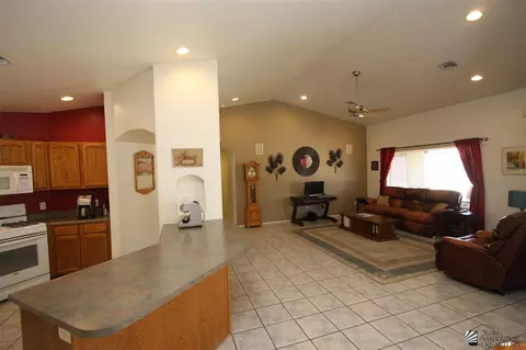 7524 E 26 St, Yuma, AZ 85365 photo 6