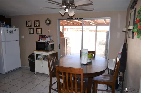 2078 E 25 St, Yuma, AZ 85365 photo 6
