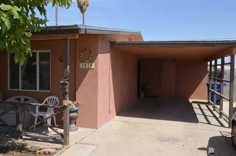 2078 E 25 St, Yuma, AZ 85365 photo 3