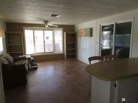 13376 E 43 St, Yuma, AZ 85367 photo 2