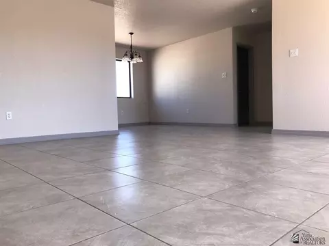 13334 E 45 St, Yuma, AZ 85367 photo 4