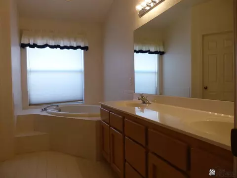 10605 E 37 St, Yuma, AZ 85365 photo 4