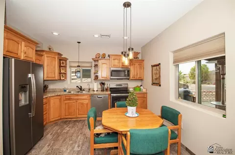 14807 E 49 St, Yuma, AZ 85367 photo 4