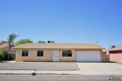 4792 W 21 Pl, Yuma, AZ 85364 photo 1