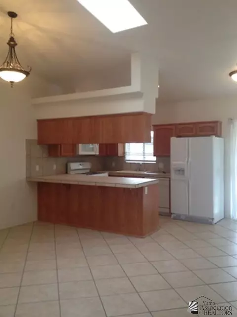 10707 E 34 Pl, Yuma, AZ 85365 photo 4