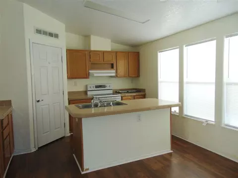 10231 E 37 St, Yuma, AZ 85365 photo 4