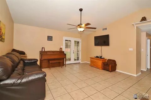 12202 E Paseo Verano, Yuma, AZ 85367 photo 3
