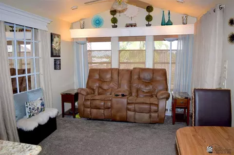 12594 E 45 Ln, Yuma, AZ 85367 photo 2